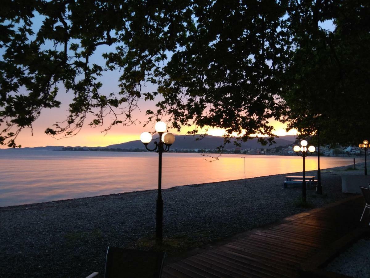 Lepanto Beach Hotel Nafpaktos Extérieur photo
